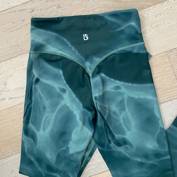 Matching workout set - Picture 4 of 4